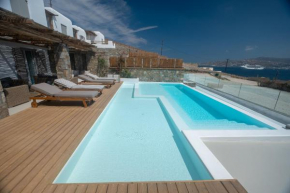 The Mykonist Seaside Villas & Suites Ornos